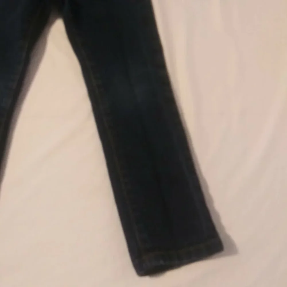 The Children's Place girls size 5 super skinny blue jeans